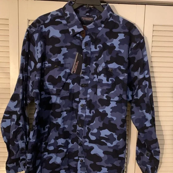 Roundtree & Yorke Blue Camouflage Casual Button Down Shirt - Picture 1 of 6